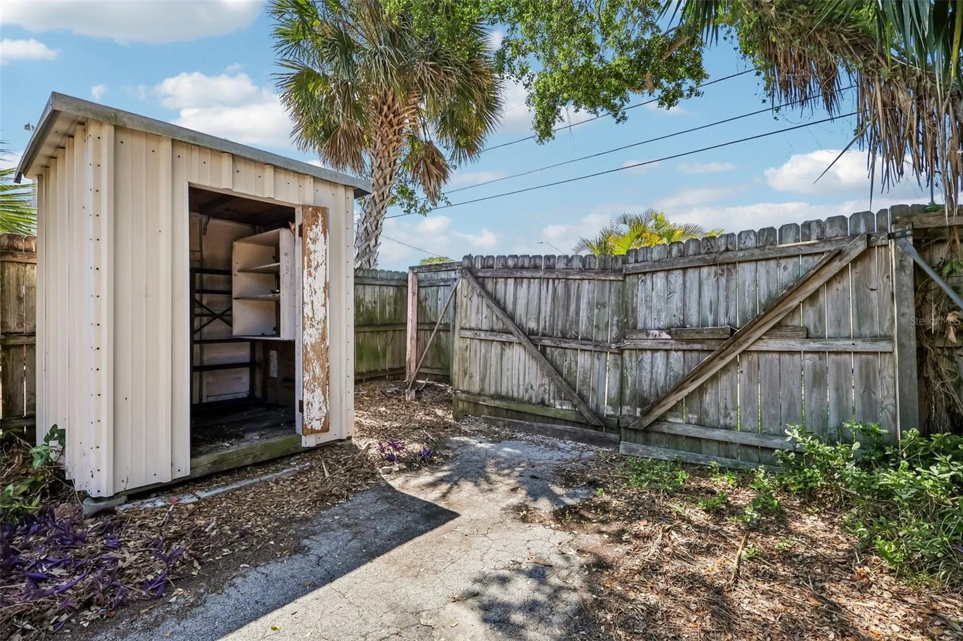 6610 4th Avenue N St Petersburg FL 33710