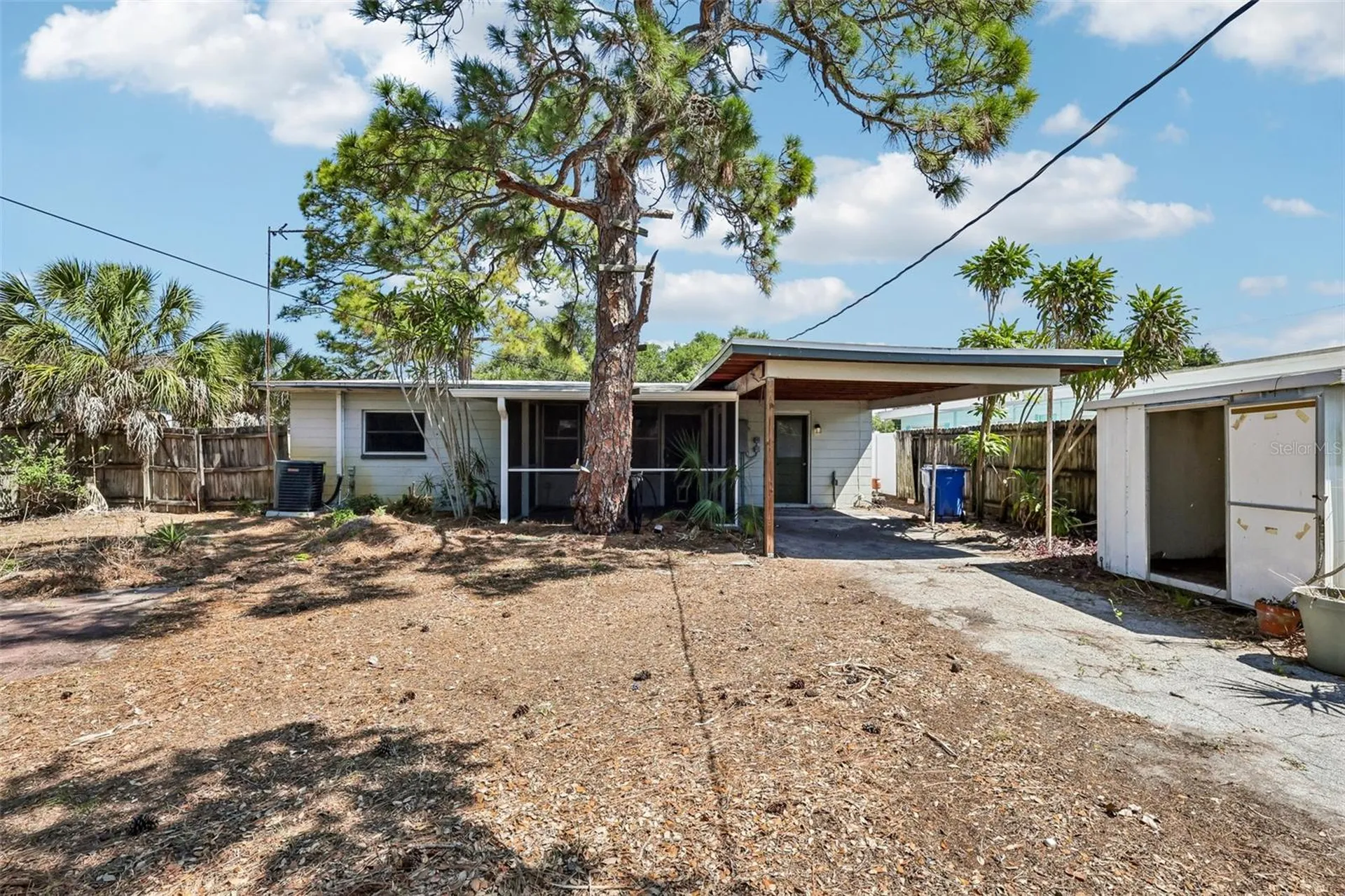 6610 4th Avenue N St Petersburg FL 33710