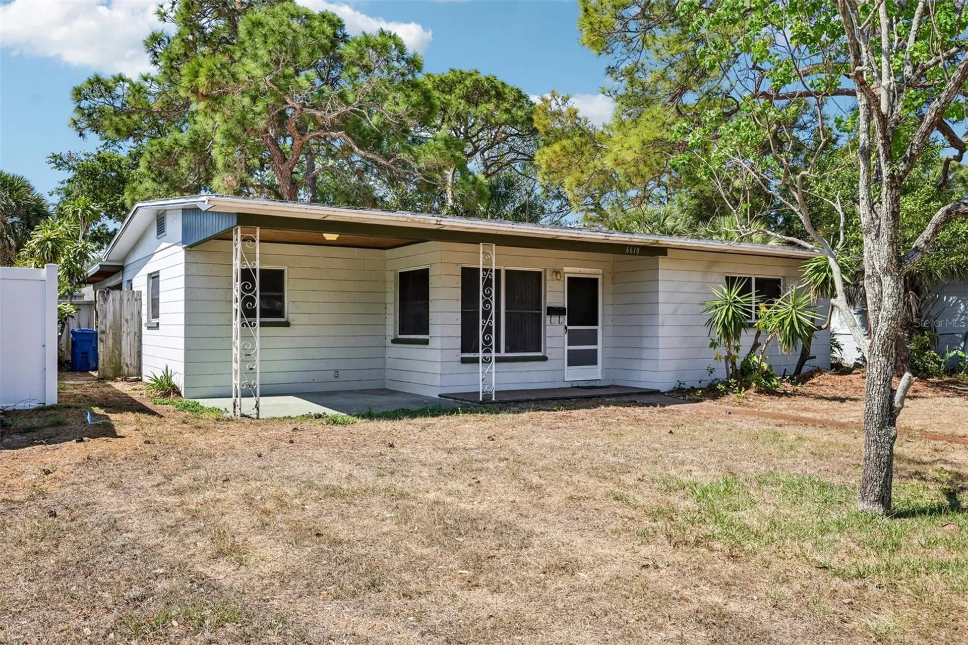 6610 4th Avenue N St Petersburg FL 33710