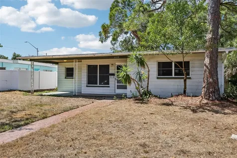 6610 4th Avenue N St Petersburg FL 33710