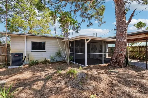 6610 4th Avenue N St Petersburg FL 33710