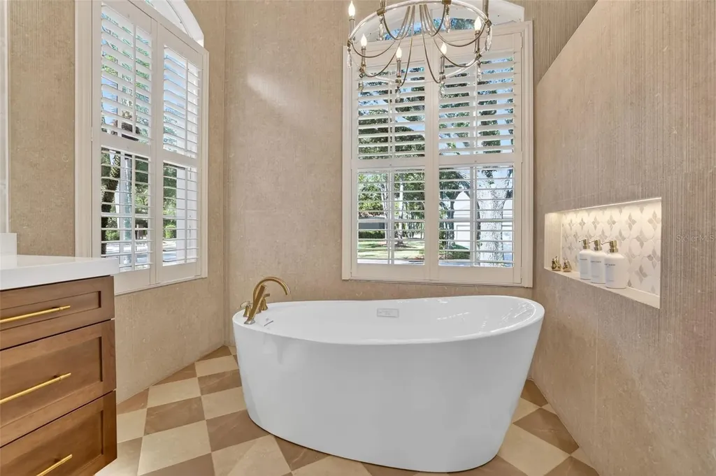 17803 Osprey Pointe Place Tampa FL 33647