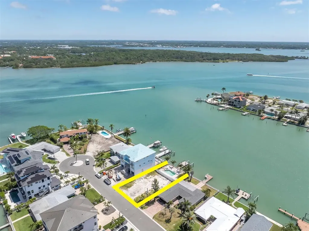 575 Crystal Drive Madeira Beach FL 33708