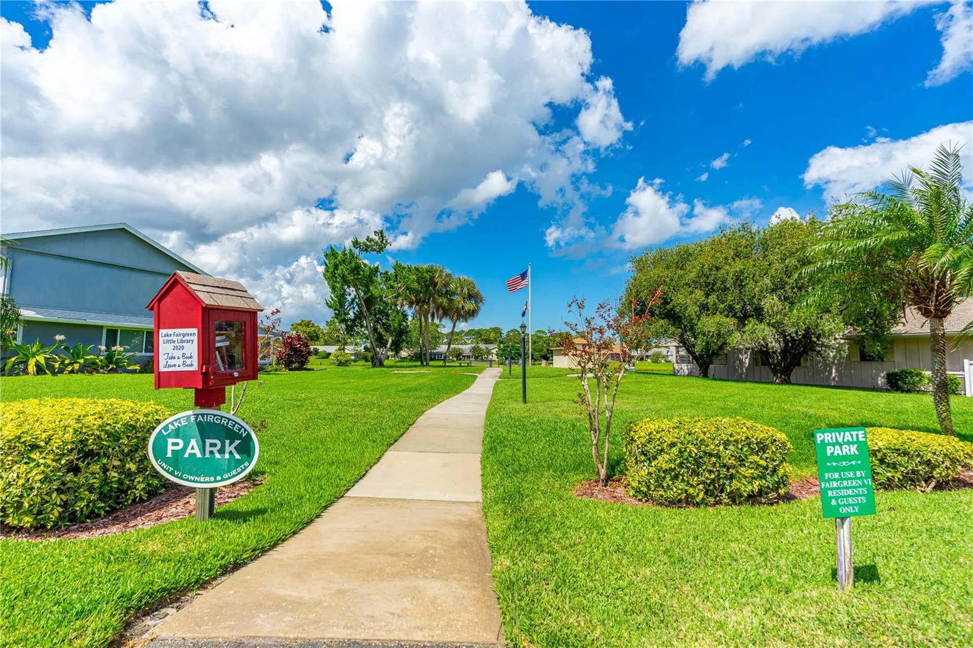 35 Lake Fairgreen Circle New Smyrna Beach FL 32168