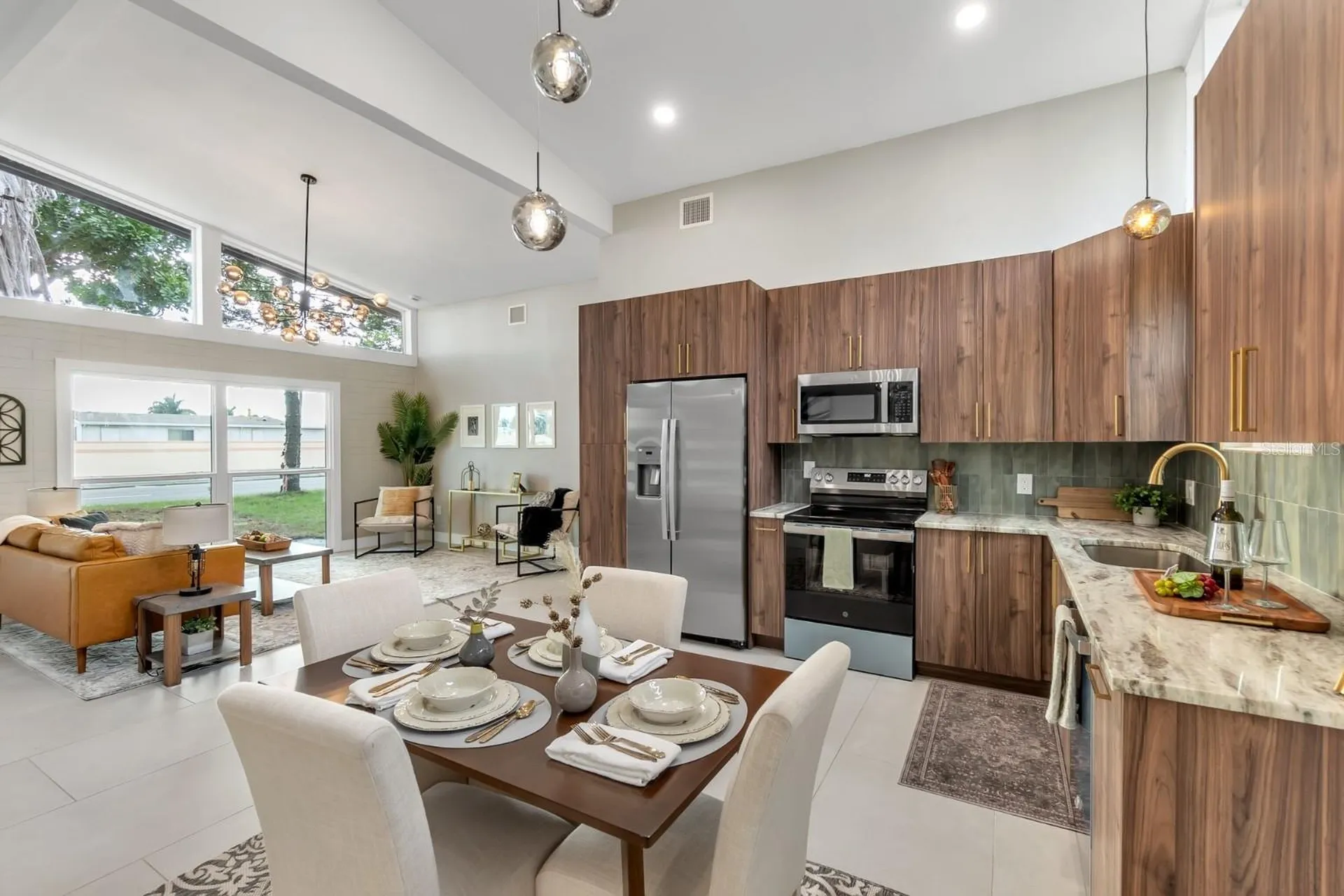 5023 9th Street E Bradenton FL 34203