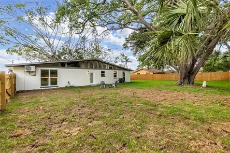 5023 9th Street E Bradenton FL 34203