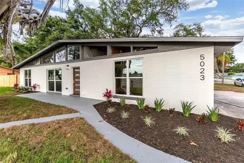 5023 9th Street E Bradenton FL 34203