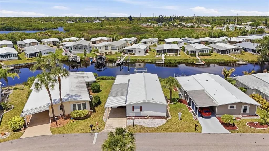 118 Martinique Road North Port FL 34287