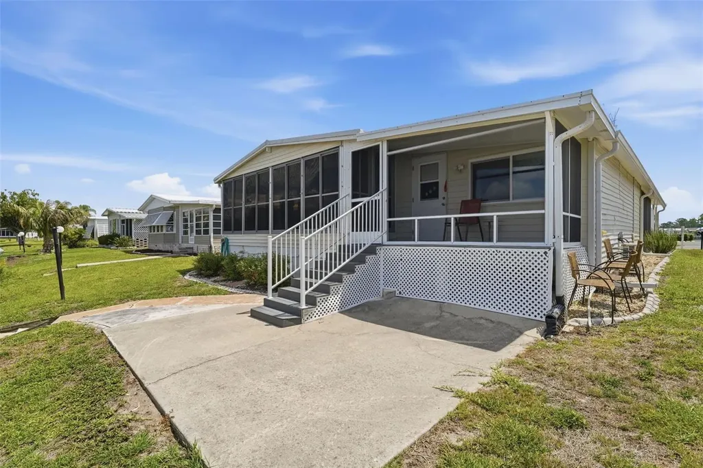 118 Martinique Road North Port FL 34287