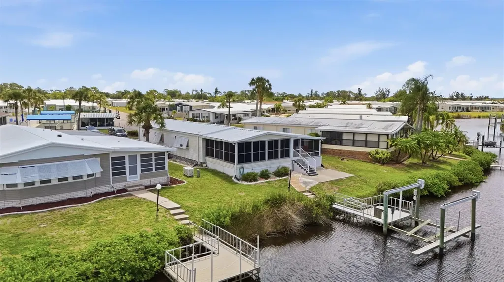 118 Martinique Road North Port FL 34287