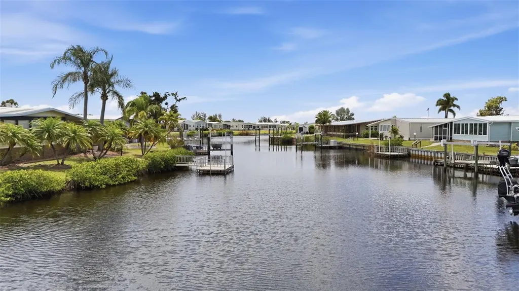 118 Martinique Road North Port FL 34287