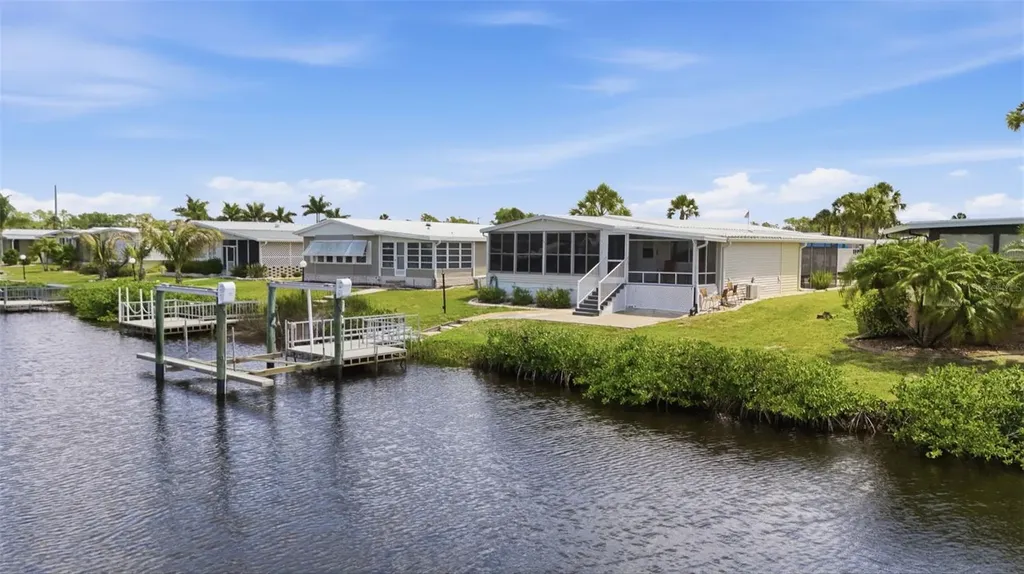 118 Martinique Road North Port FL 34287