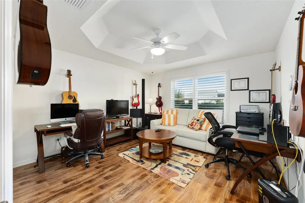 475 Island House Path The Villages FL 32163