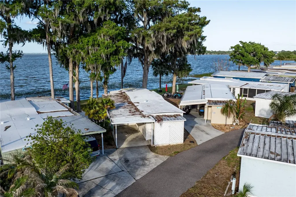 12315 Us Highway 441 Tavares FL 32778