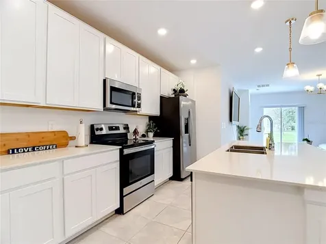 526 Hatteras Road Davenport FL 33837