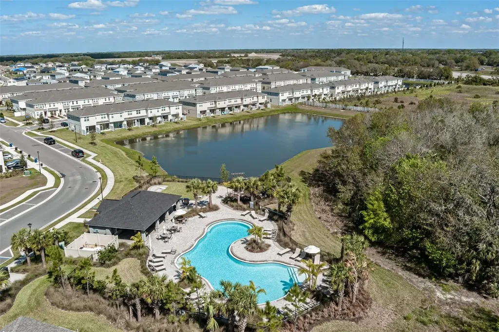6106 Fairmont Lane Palmetto FL 34221