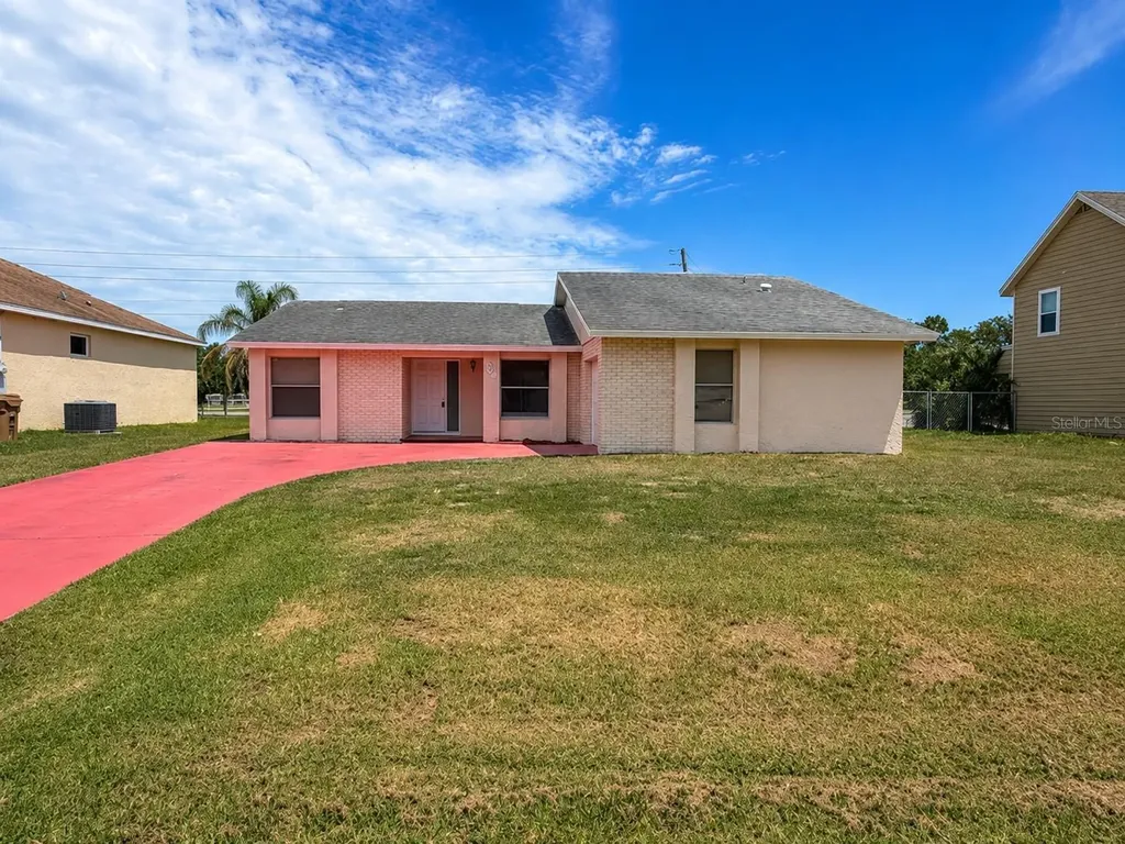 766 Maderia Court Kissimmee FL 34758