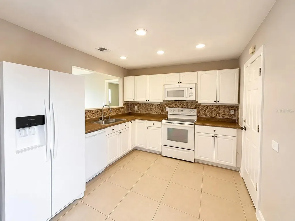 766 Maderia Court Kissimmee FL 34758