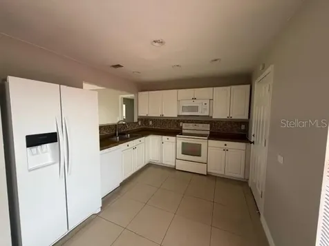766 Maderia Court Kissimmee FL 34758