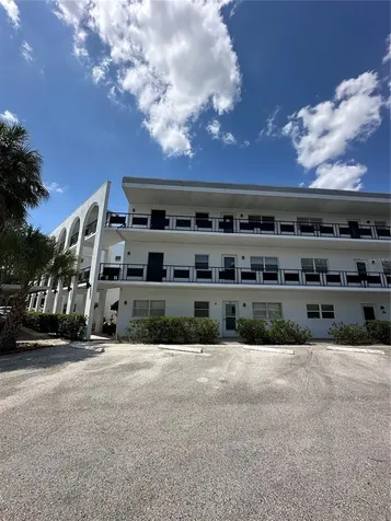 100 El Camino Drive Winter Haven FL 33884