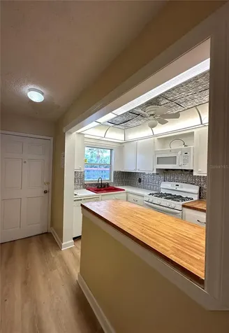 100 El Camino Drive Winter Haven FL 33884