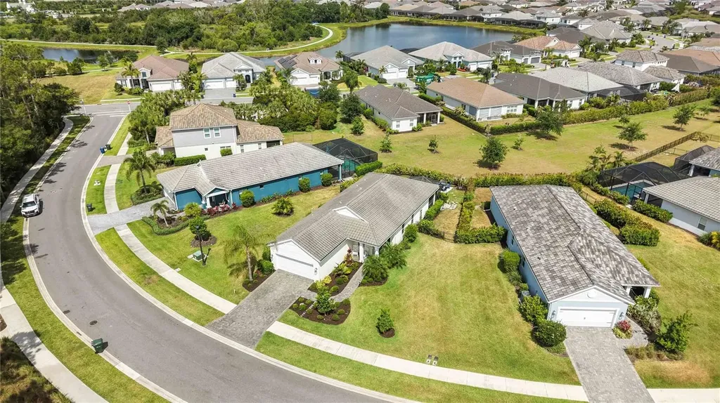 2669 Star Apple Way Sarasota FL 34240
