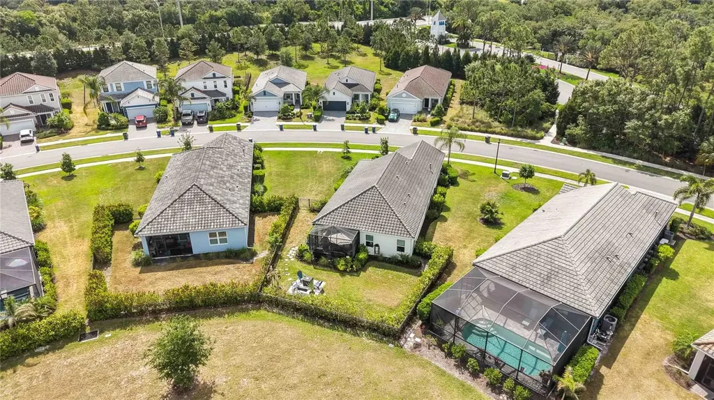 2669 Star Apple Way Sarasota FL 34240