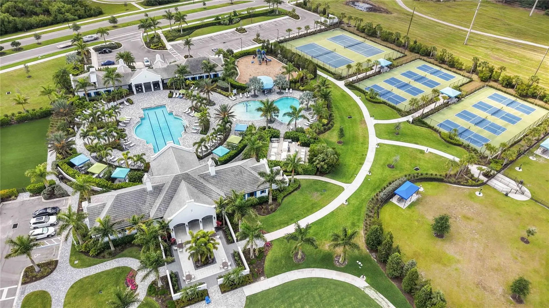 2669 Star Apple Way Sarasota FL 34240