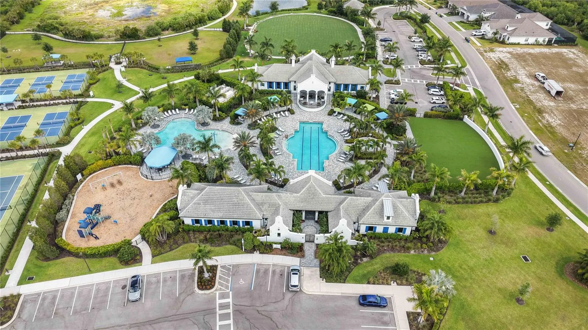 2669 Star Apple Way Sarasota FL 34240