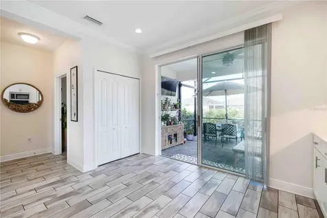 2669 Star Apple Way Sarasota FL 34240