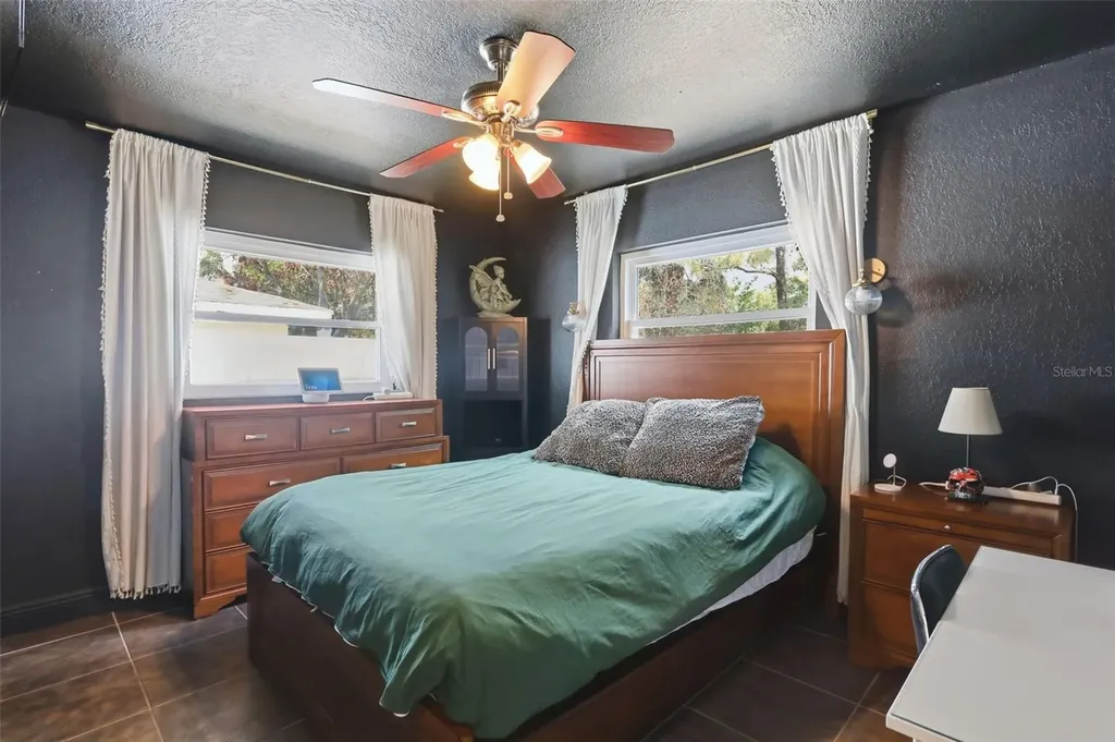8509 Sandberry Boulevard Orlando FL 32819