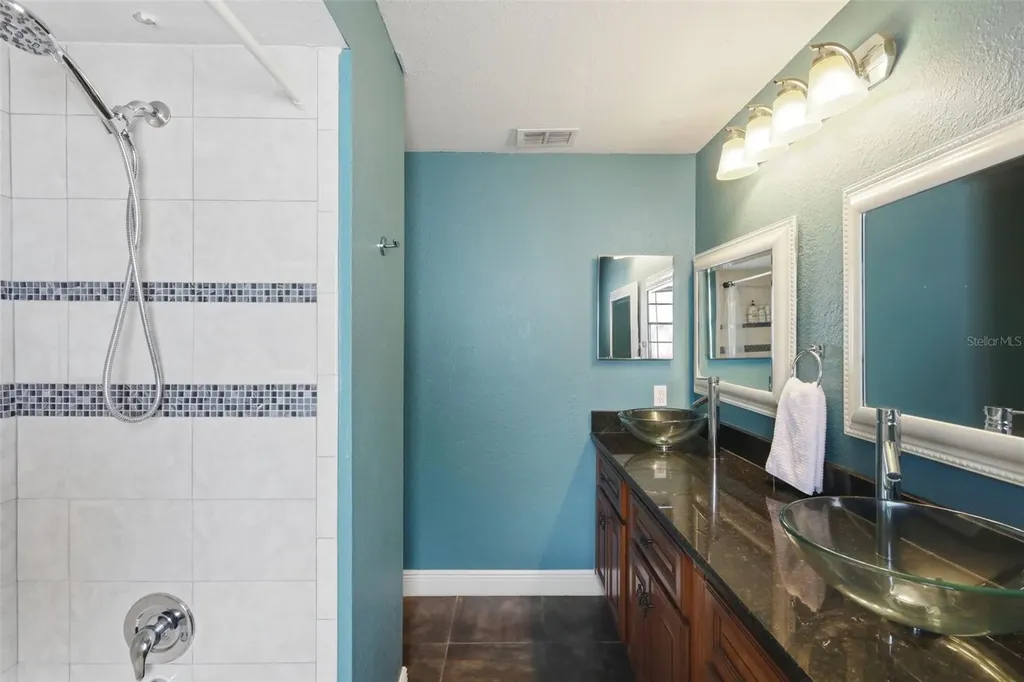 8509 Sandberry Boulevard Orlando FL 32819