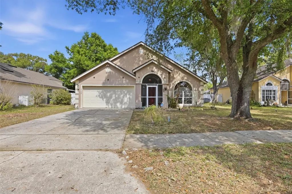 2124 White Eagle Street Clermont FL 34714