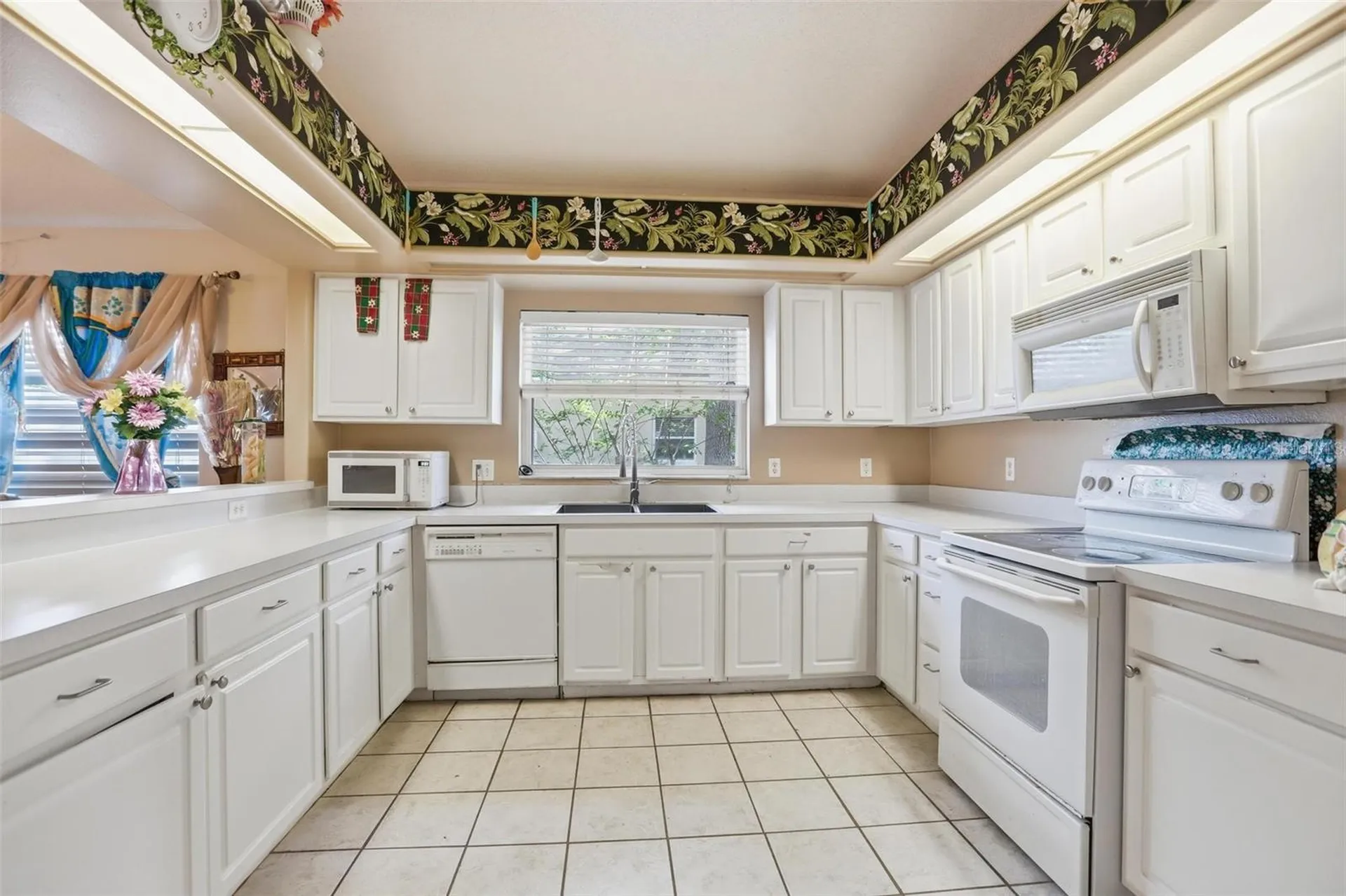 2124 White Eagle Street Clermont FL 34714