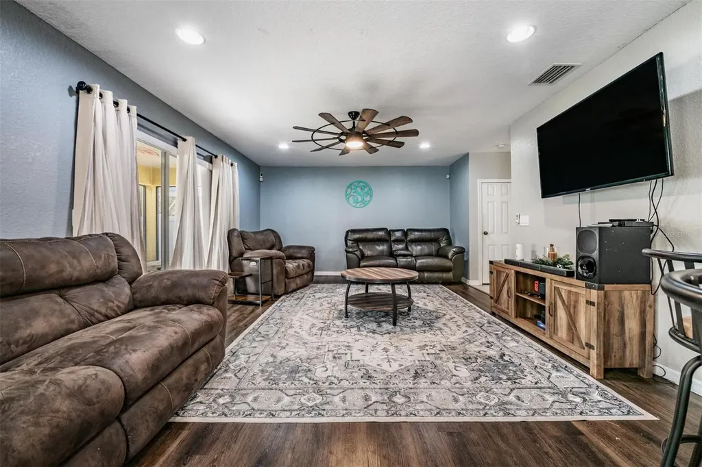 11367 Cocoa Beach Drive Riverview FL 33569