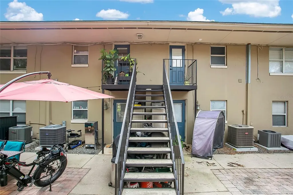 719 Mount Vernon Street Orlando FL 32803