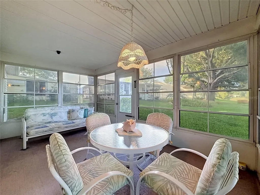 25014 Pine Hill Leesburg FL 34748