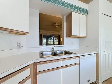 25014 Pine Hill Leesburg FL 34748