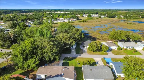 25014 Pine Hill Leesburg FL 34748