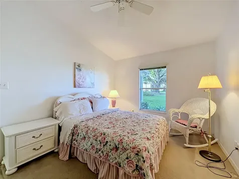 25014 Pine Hill Leesburg FL 34748