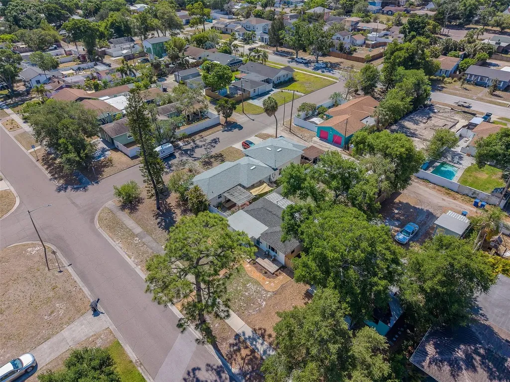 4710 11th Avenue N St Petersburg FL 33713