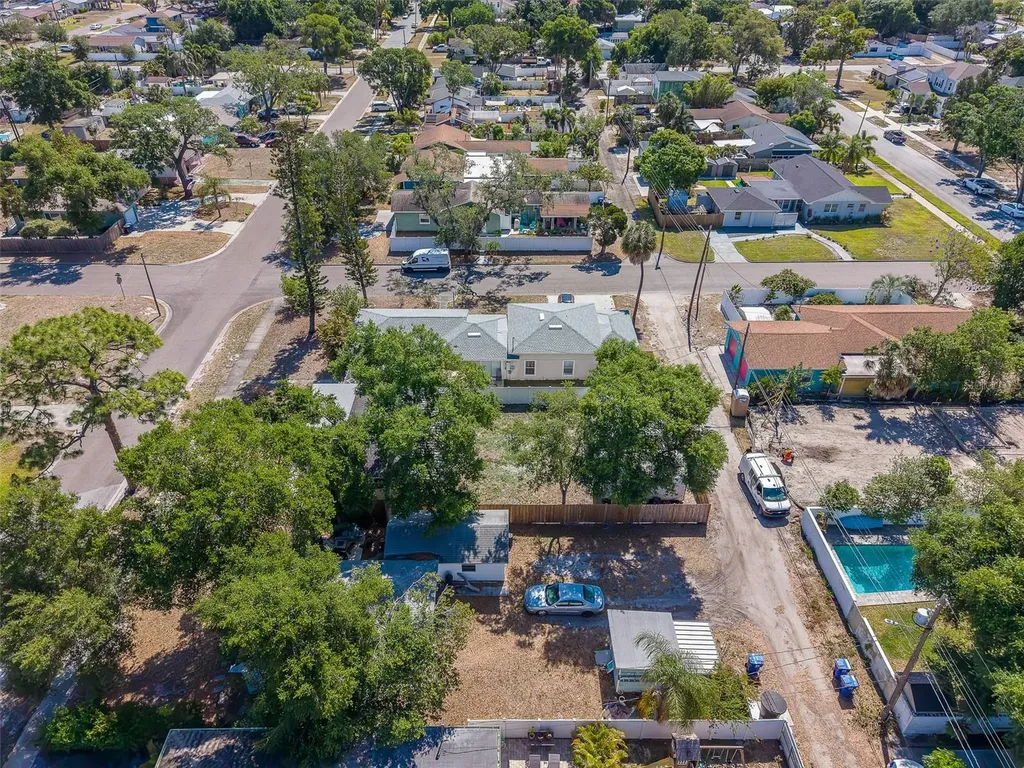 4710 11th Avenue N St Petersburg FL 33713