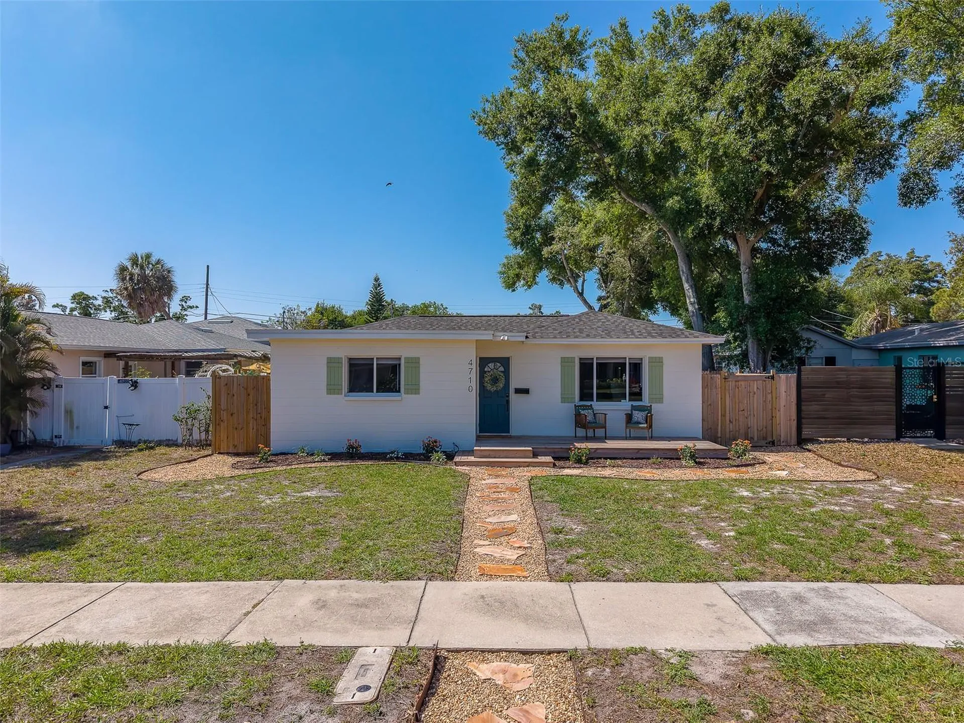 4710 11th Avenue N St Petersburg FL 33713