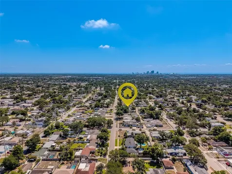 4710 11th Avenue N St Petersburg FL 33713