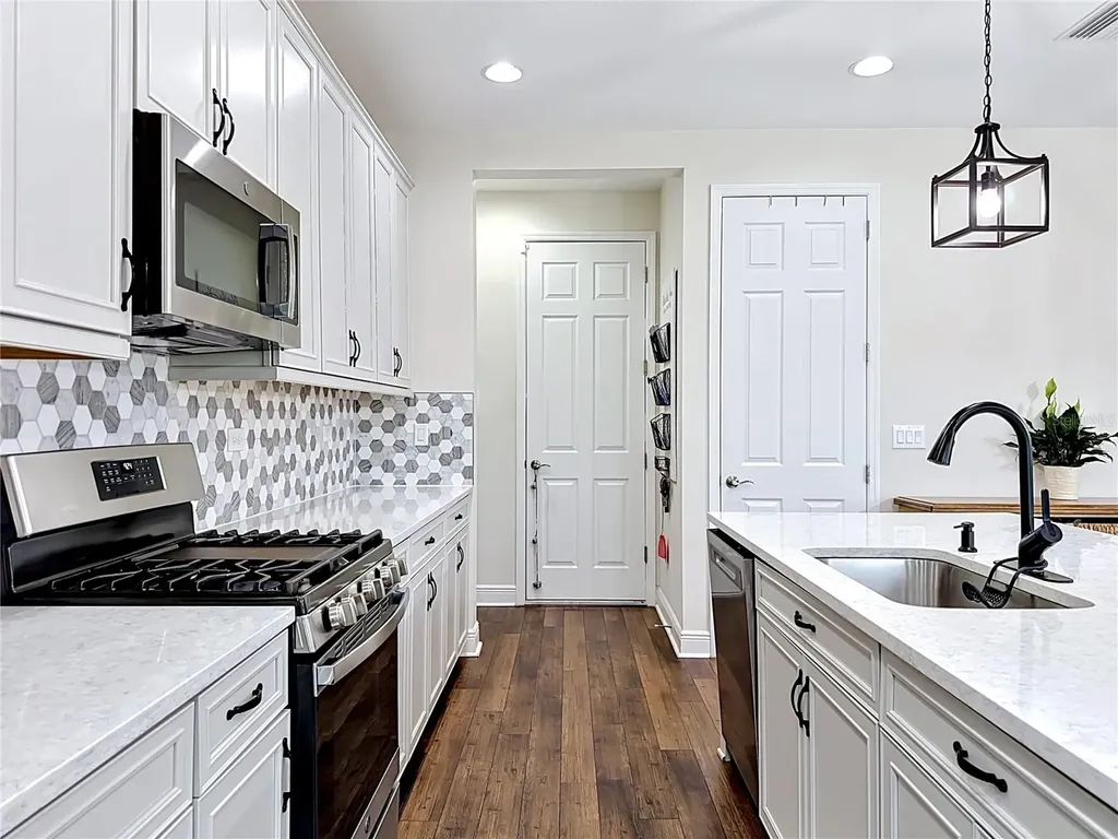12611 Shetland Walk Drive Lithia FL 33547