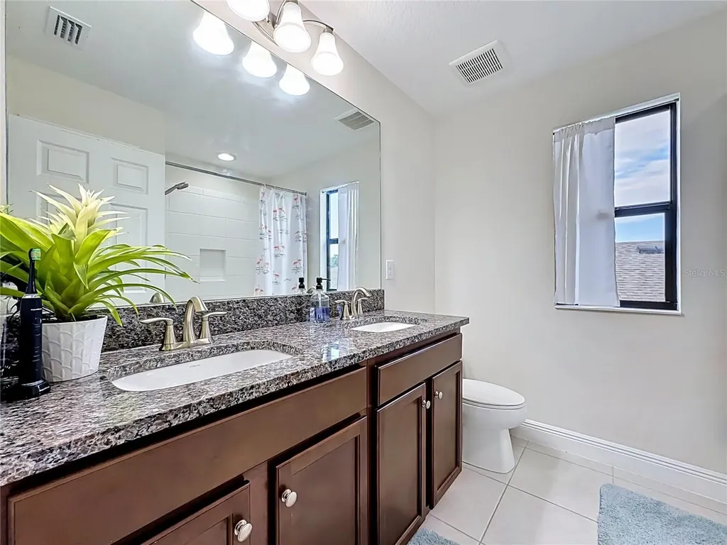 12611 Shetland Walk Drive Lithia FL 33547