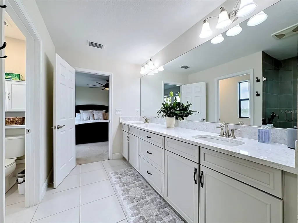 12611 Shetland Walk Drive Lithia FL 33547