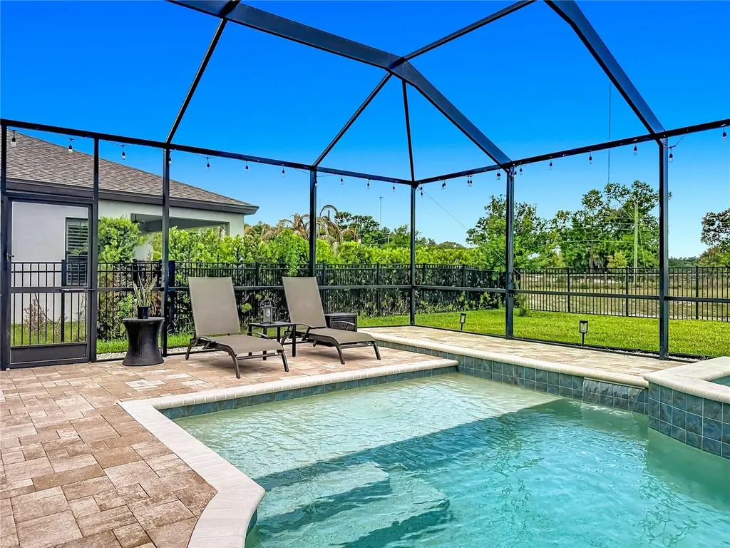 12611 Shetland Walk Drive Lithia FL 33547