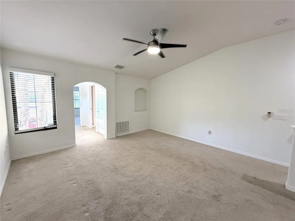 1081 118th Terrace N St Petersburg FL 33716