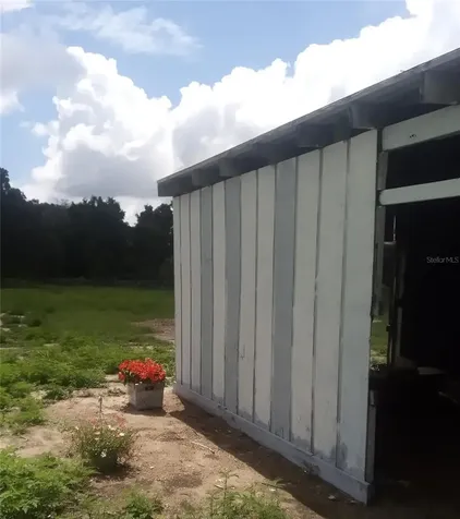 17936 SE 95th Street Road Ocklawaha FL 32179